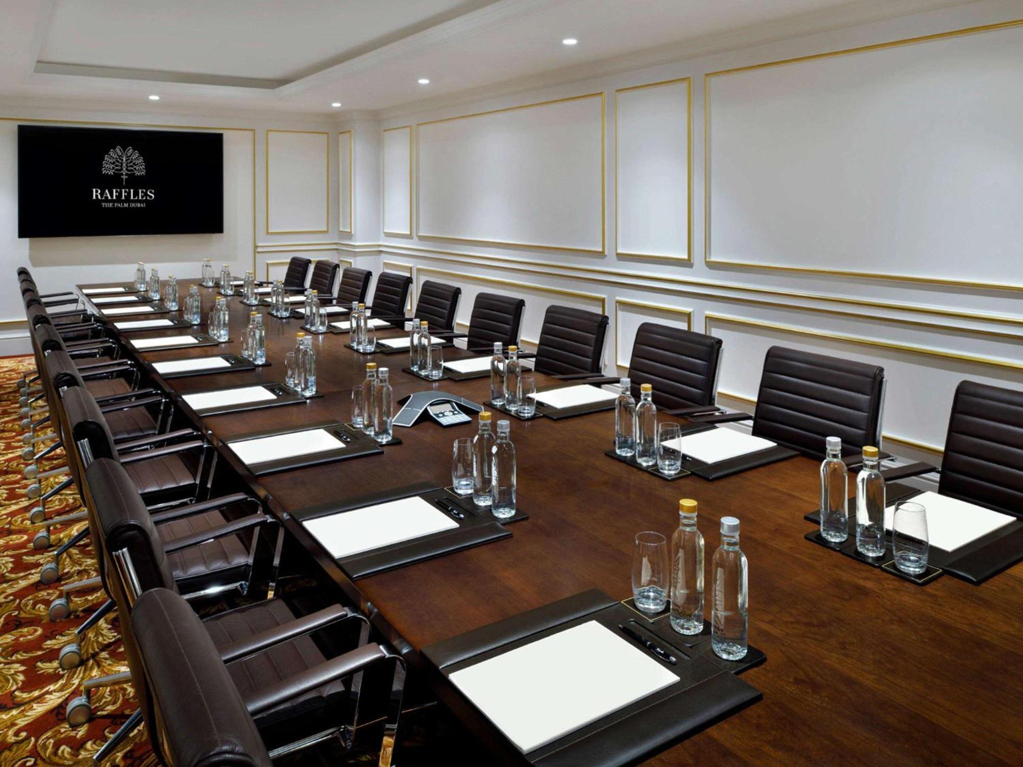 Hotel Raffles The Palm Dubai Esterno foto Boardroom at the Raffles Dubai