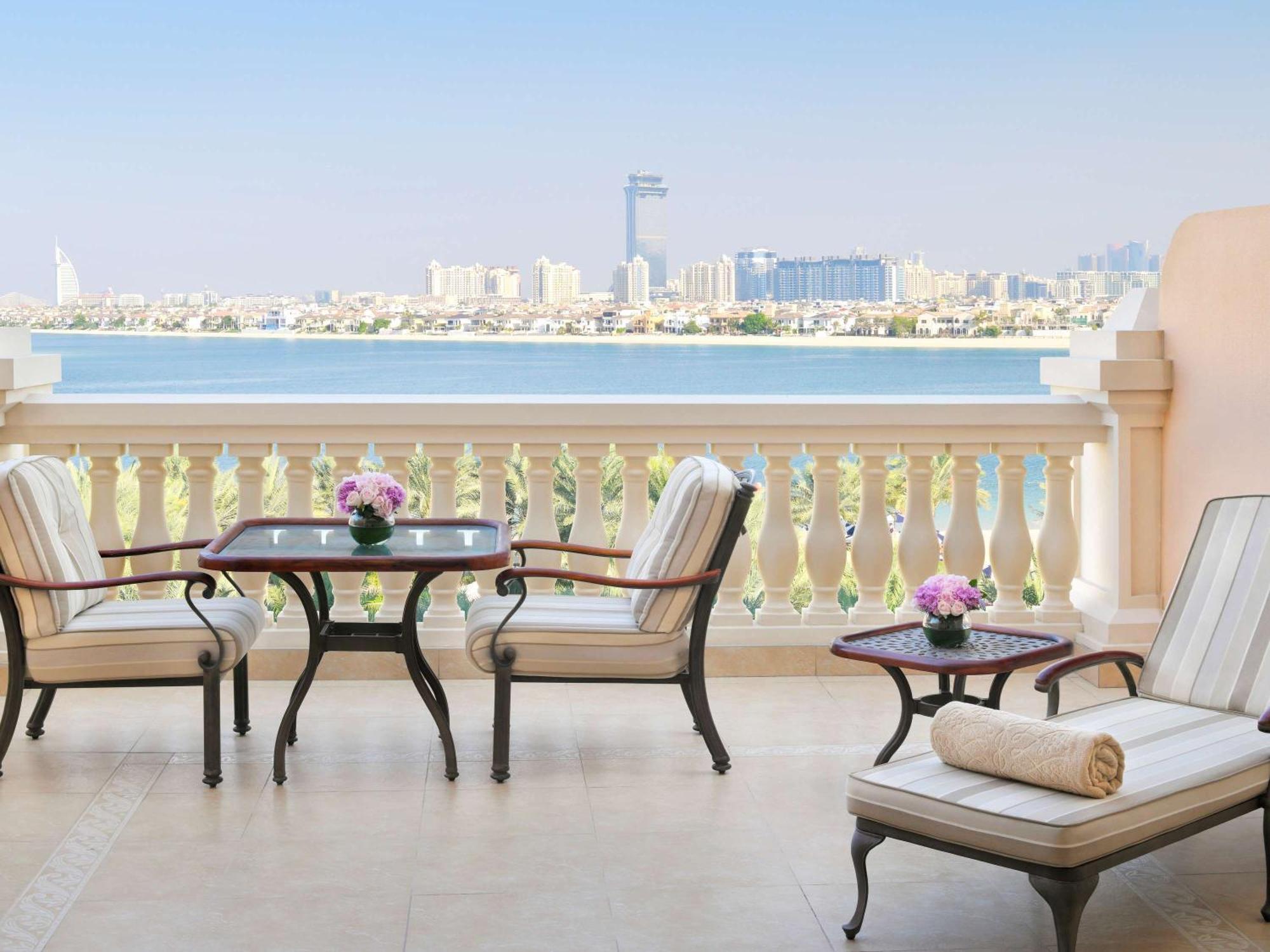Hotel Raffles The Palm Dubai Esterno foto